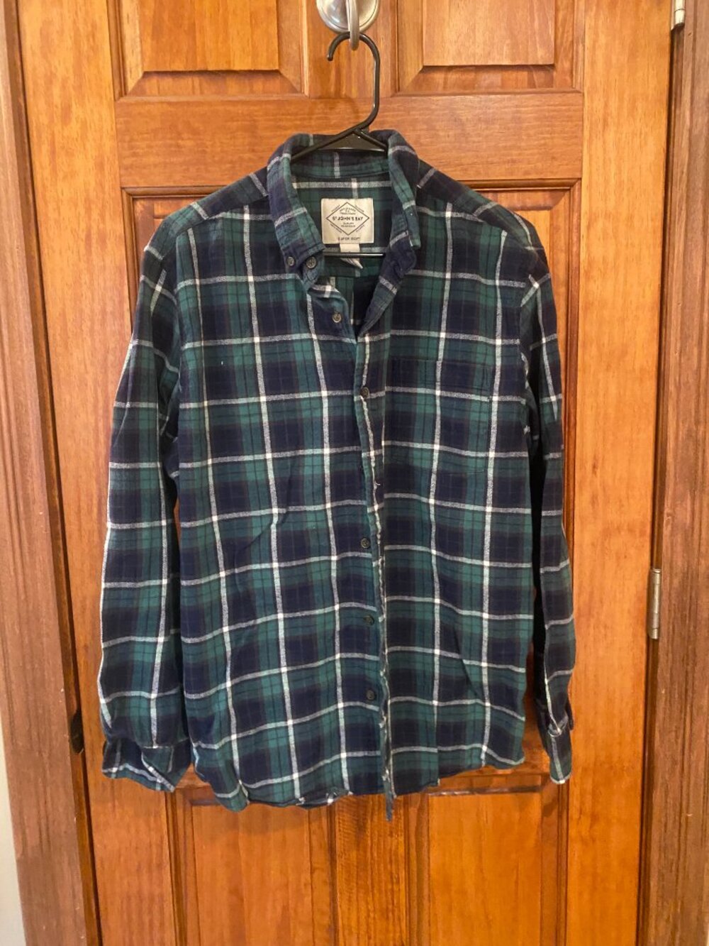 (4 Shirt Bundle) St. Johns Bay Long Sleeve Button Up Flannel Shirt